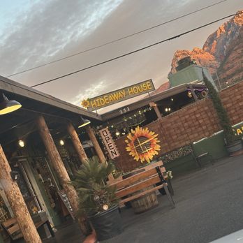 Hideaway House - Front of restaurant - Pizza Near Me - Sedona, Arizona Hideaway House - Front of restaurant - Pizza Near Me - Sedona, Arizona