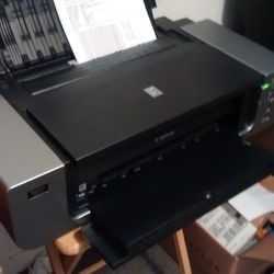 Hvytoys - high end photography printers such as a pro 9000 shown here