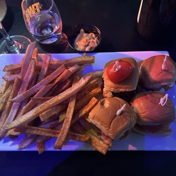 Therapy Wine Bar 2.0 - Slider sampler - Wine Bars Near Me - Brooklyn, New York