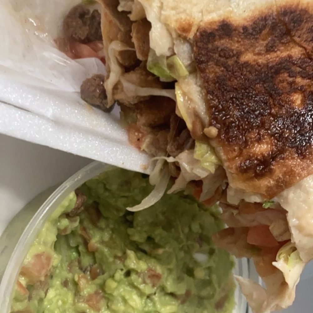 Hijole Taqueria - The delicious steak and chicken burrito and guac. They have sauces that include and they are bomb - Mexican Near Me - Miami, Florida Hijole Taqueria - The delicious steak and chicken burrito and guac. They have sauces that include and they are bomb - Mexican Near Me - Miami, Florida