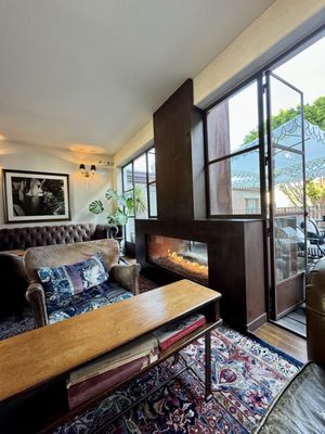 Granada Hotel & Bistro by null