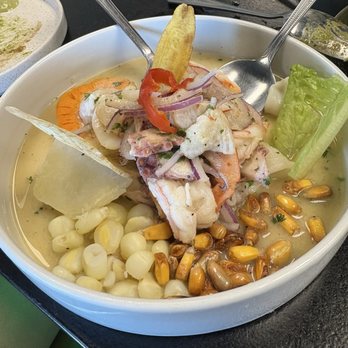 Al Toque Peruvian Kitchen - Ceviche mixto - Peruvian Near Me - Oceanside, California