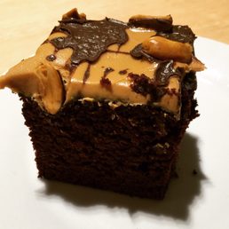 Peanut and chocolate cake