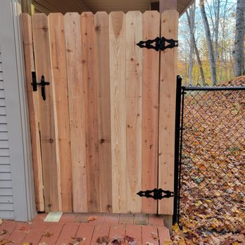 BMF Services - Fences & Gates Near Me - Charlevoix, Michigan