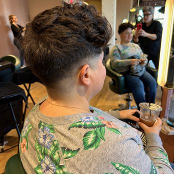 Bloom Beauty Lounge - Hair Salons Near Me - New York, New York