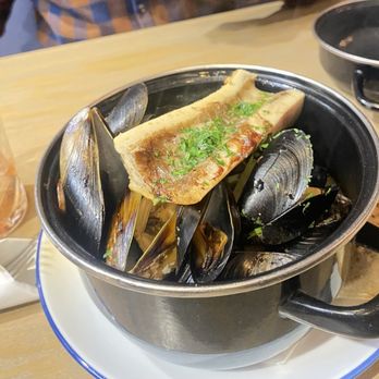 Basta - Wood fired mussels - Salad Near Me - Thousand Oaks, California Basta - Wood fired mussels - Salad Near Me - Thousand Oaks, California