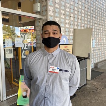 Ralphs - David the manager - Grocery Near Me - Los Angeles, California