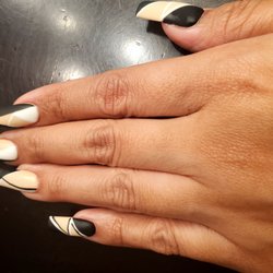 VS Nails & Spa