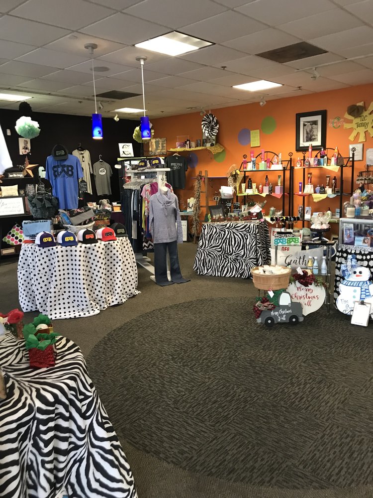 TLC TANNING SPA & BOWTIQUE Updated August 2024 609 Richlands Hwy