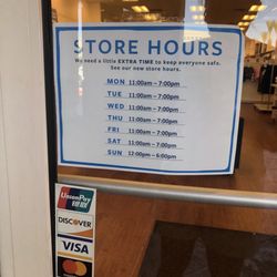 Osh Kosh B'Gosh - Store Hours