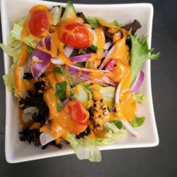 Cousin Vinny's Restaurant & Bar - House salad