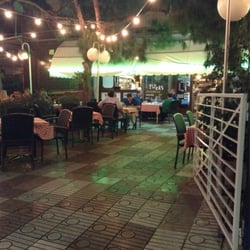 Marina - Ésta es nuestra terraza!