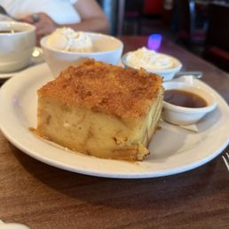 Bread Pudding and Vanilla Ice Cream Bread Pudding and Vanilla Ice Cream