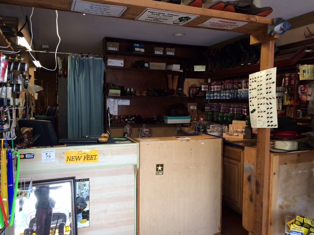 CRAFTY COBBLER Updated August 2024 11 Photos & 18 Reviews 2204 E