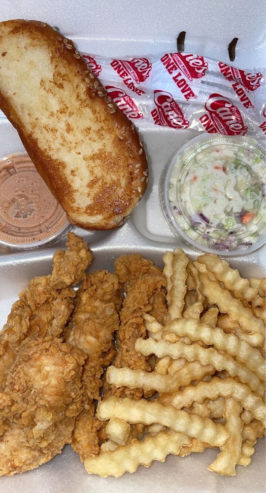 RAISING CANE’S CHICKEN FINGERS 92 Photos & 206 Reviews 698 S Rte 59