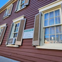 Lee Fendall House - Private parking