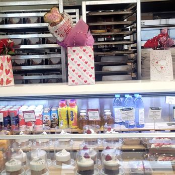 Tous Les Jours - Sliced cakes, Valentine's day gift - Bakeries Near Me - Cerritos, California Tous Les Jours - Sliced cakes, Valentine's day gift - Bakeries Near Me - Cerritos, California