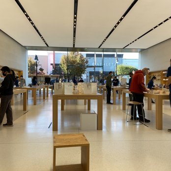 Apple Burlingame - Spacing of the store today - Computers Near Me - Burlingame, California Apple Burlingame - Spacing of the store today - Computers Near Me - Burlingame, California
