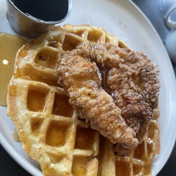 Coastal Skillet - Chicken and waffles - Breakfast & Brunch Near Me - Charleston, South Carolina Coastal Skillet - Chicken and waffles - Breakfast & Brunch Near Me - Charleston, South Carolina