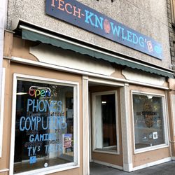 Tech-Knowledge 517 - On the court square in Murray!