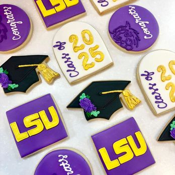 Brooki Cakes & Creamery - Custom Cakes Near Me - Waco, Texas Brooki Cakes & Creamery - Custom Cakes Near Me - Waco, Texas