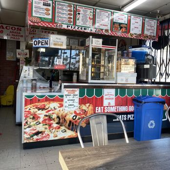 DOS Por Uno Pizzeria - Pizza Near Me - Long Beach, California DOS Por Uno Pizzeria - Pizza Near Me - Long Beach, California