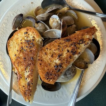 Lowell's Restaurant - Steamed clam - American Near Me - Seattle, Washington Lowell's Restaurant - Steamed clam - American Near Me - Seattle, Washington