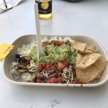 Guzman y Gomez - Veggie bowl - Fast Food Near Me - Kings Cross, NSW Guzman y Gomez - Veggie bowl - Fast Food Near Me - Kings Cross, NSW