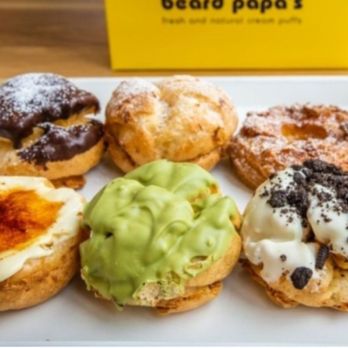 Beard Papa's - Flavored eclairs: chocolate, original, strawberry, Oreo, matcha, creme brulee - Desserts Near Me - Rancho Cucamonga, California