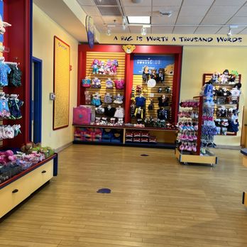 Build-A-Bear Workshop - Toy Stores Near Me - Orange Beach, Alabama