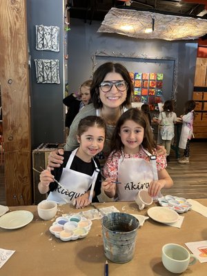 Art Teachers - I started Petit Bizoo in 2009 to fulfill a lifelong dream. Art has always come naturally to me and has become my favorite way to express myself. Inspired by the beauty around me, I feel compelled to create and interpret the world through my own creative lens. Simply put, art brings me joy! Over time, guiding others—especially children—toward this happiness became my passion. The lack of art education during my own childhood also motivated me to start teaching. I believe everyone expresses creativity differently, so I set out to create an environment where each person’s needs could be nurtured. Petit Bizoo has become everything I dreamed of and more. Seeing children create with smiles on their faces is what motivates me every day. I hope Petit Bizoo brings as much happiness to you and your family as it does to me!