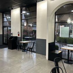 Santorini’s Greek Grill