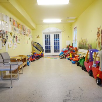 TAMMY DAY CARE - Indoor-Drive on area - Child Care & Day Care Near Me - Falls Church, Virginia TAMMY DAY CARE - Indoor-Drive on area - Child Care & Day Care Near Me - Falls Church, Virginia