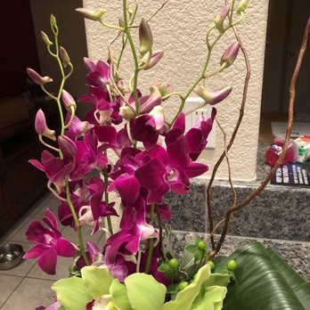 Bloomies Studio - Florists Near Me - Pleasanton, California