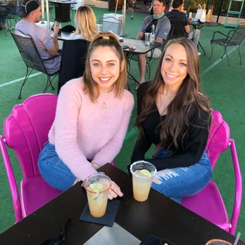 Diego Pops - Skinny margaritas outside - Cocktail Bars Near Me - Scottsdale, Arizona