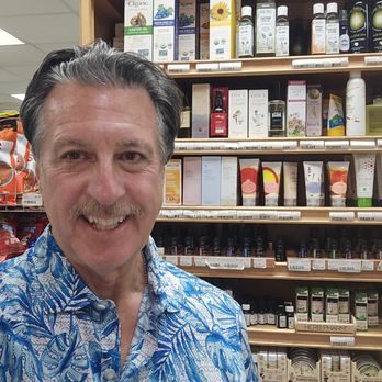 Provisions - ROSARIO S. CASSATA AT PROVISIONS HEALTH FOOD STORE IN SAG HARBOR LONG ISLAND NY. - Health Markets Near Me - Sag Harbor, New York