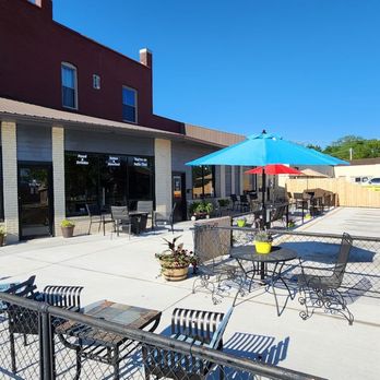 The Corner Patio - the outside of a restaurant - Coffee & Tea Near Me - Pittsburg, Kansas