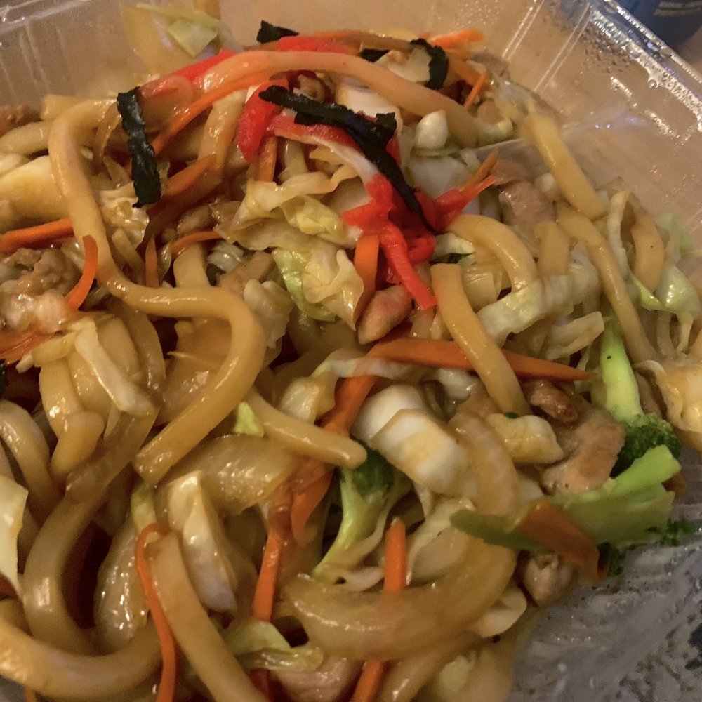 Ikoi Sushi - Chicken Yaki Udon - Sushi Bars Near Me - San Rafael, California