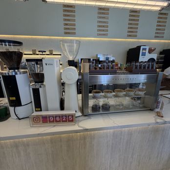 Q Specialty Coffee - Inside - Coffee Roasteries Near Me - San Francisco, California Q Specialty Coffee - Inside - Coffee Roasteries Near Me - San Francisco, California