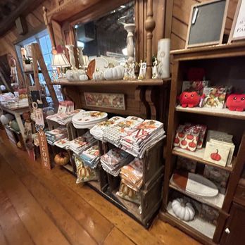 The Apple Barn & Cider Mill - Specialty Food Near Me - Sevierville, Tennessee The Apple Barn & Cider Mill - Specialty Food Near Me - Sevierville, Tennessee