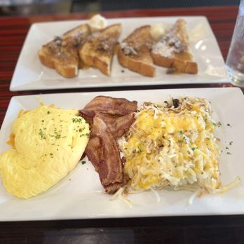 Batter & Berries - Carmel French Toast with caramelized walnuts. Eggs, bacon and Cheddar hash browns - Waffles Near Me - Olympia Fields, Illinois