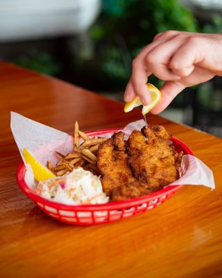 The Olde Heritage Tavern by null