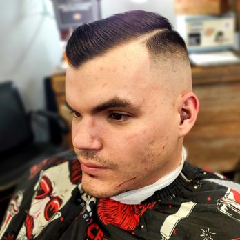 Merriweather & Co. - https://square.site/book/759F4K6D40H05/merriweather-co-dallas-tx - Barbers Near Me - Dallas, Texas Merriweather & Co. - https://square.site/book/759F4K6D40H05/merriweather-co-dallas-tx - Barbers Near Me - Dallas, Texas