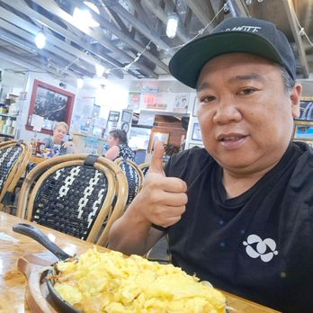 Corona Airport Cafe - Airport Hashbrown Skillet Breakfast - American Near Me - Corona, California