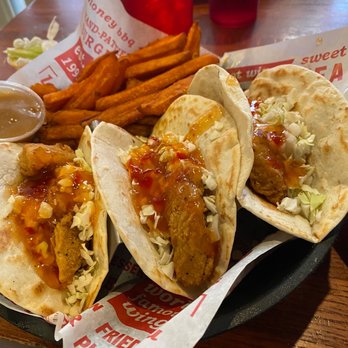 Jefferson's Restaurant - Fish tacos have some zip on them with the Asian zing! - American Near Me - Gadsden, Alabama