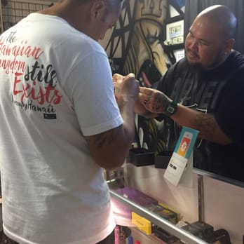 Hi Lyfe Vaporz - Really awesome service my other 1/2 was satisfied & the place is extra clean - Vape Shops Near Me - Waianae, Hawaii Hi Lyfe Vaporz - Really awesome service my other 1/2 was satisfied & the place is extra clean - Vape Shops Near Me - Waianae, Hawaii