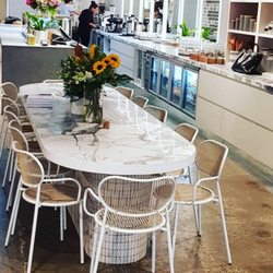 ZOOBIBI - Communal dining or big group bookings