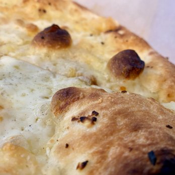 Pizzeria Limone - Crosta ("Bread Sticks"): Olive oil, salt, parmigiano reggiano, pecorino romano, asiago - Pizza Near Me - Cottonwood Heights, Utah