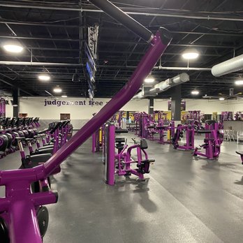 Planet Fitness - Gyms Near Me - Warwick, Rhode Island