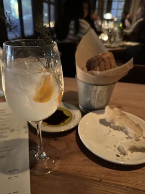Barcelona Wine Bar by null